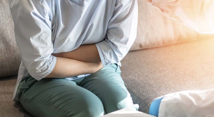 menemukan benjolan atau kutil di area genital